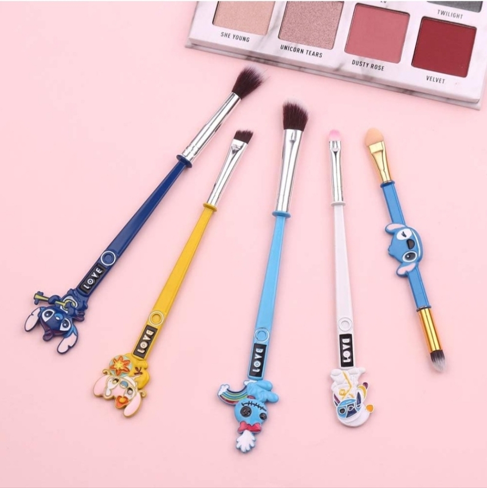 Stitch makeup brushes - Picture 2 of 5